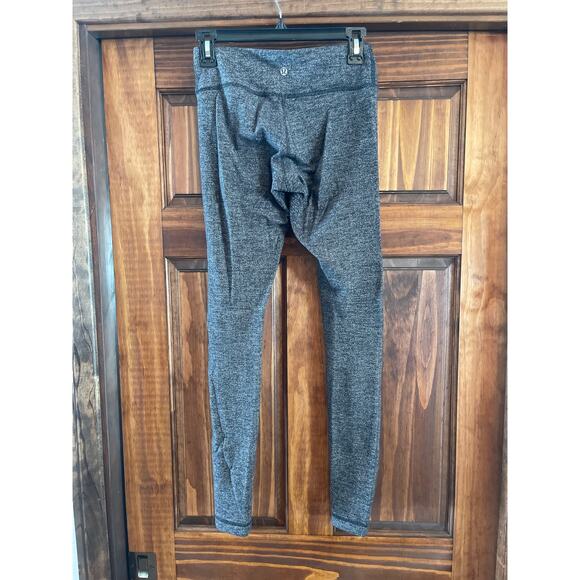 Vintage Lululemon ￼houndstooth leggings size 4 - Picture 5 of 6